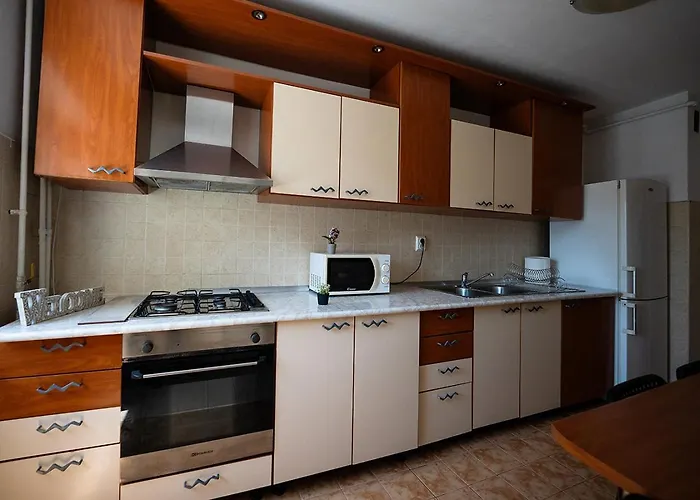 Edelweiss Apartment -Gara Brasov